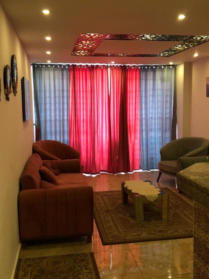 Full Pyramids View Apartment With Balcony For 8 P Kafrat al Jabal Екстер'єр фото