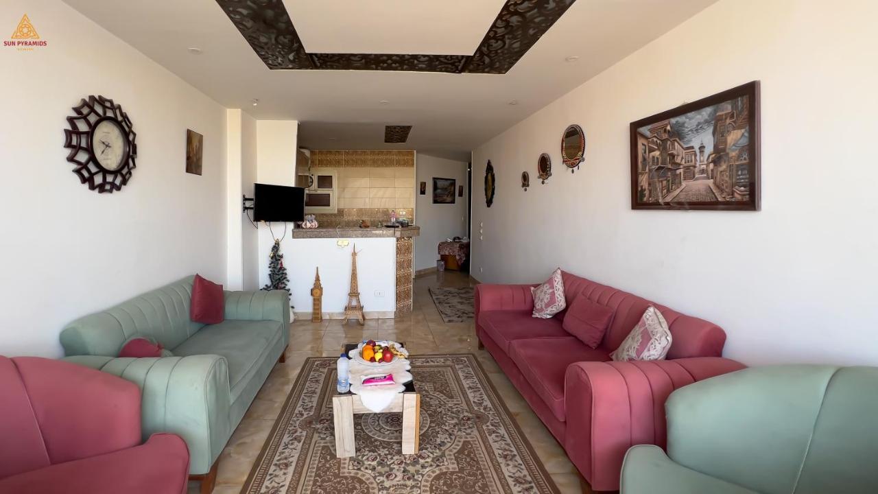 Full Pyramids View Apartment With Balcony For 8 P Kafrat al Jabal Екстер'єр фото