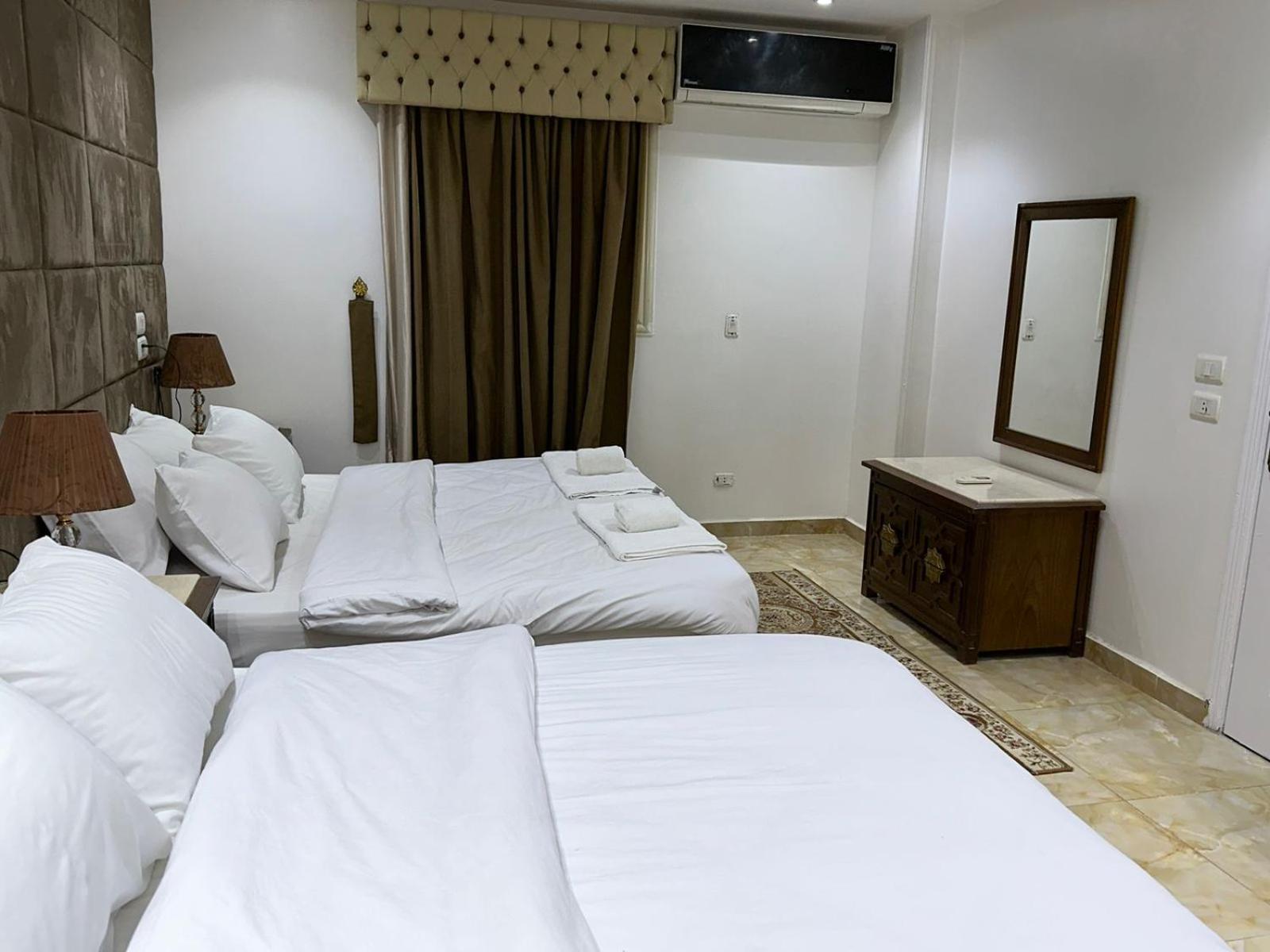 Full Pyramids View Apartment With Balcony For 8 P Kafrat al Jabal Екстер'єр фото